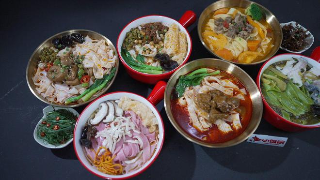 独具特色的美食圣地AYX爱游戏小饭碗